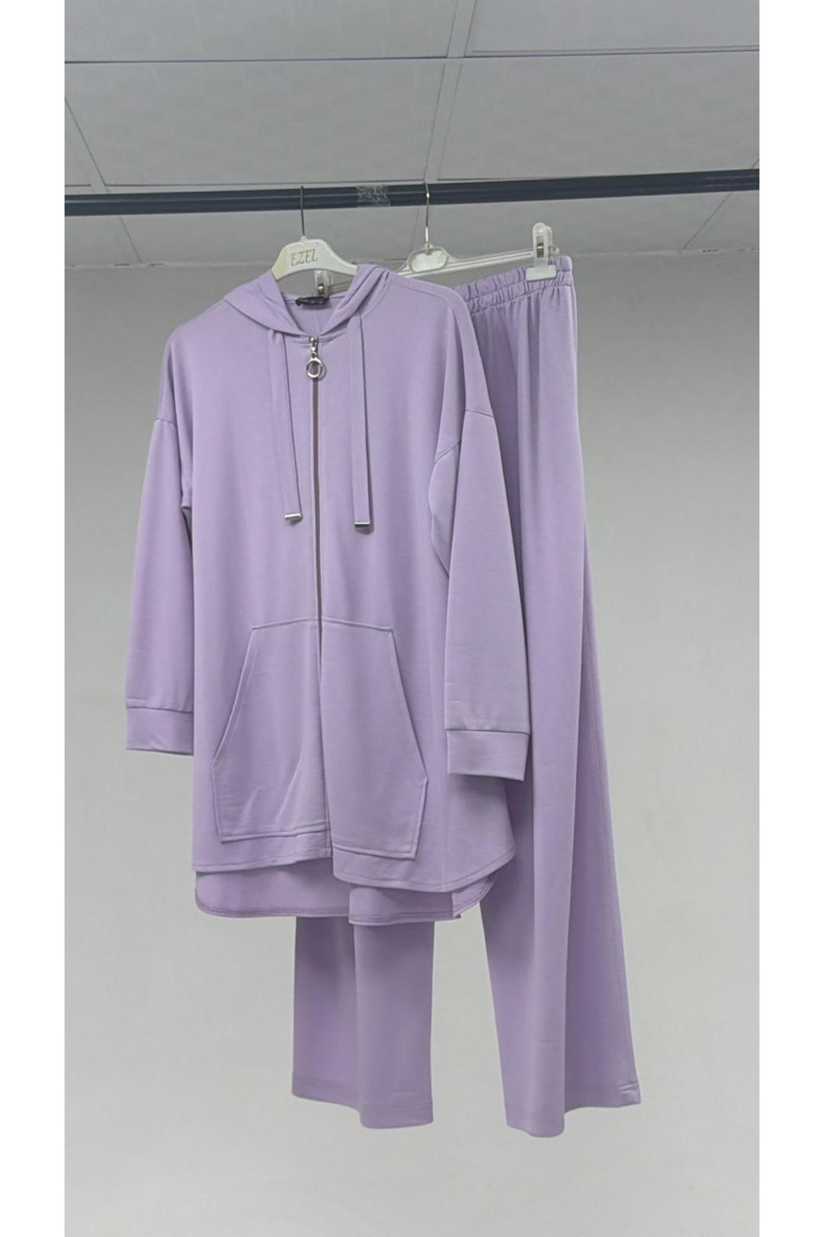 T-57022 Büyük Beden Kanguru Cepli Fermuarlı Modal Pantolonlu Takım - Açık Lila