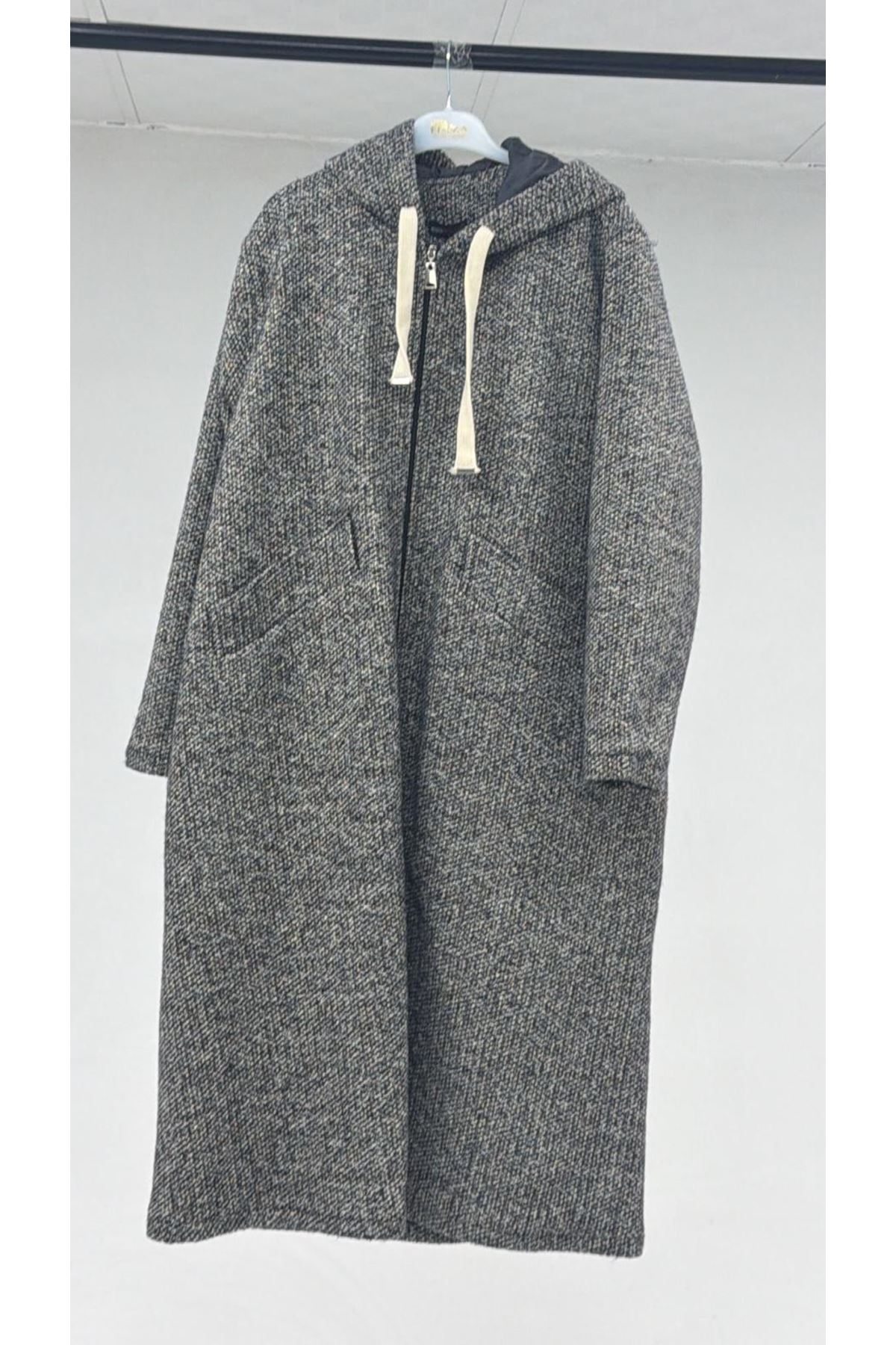 T-43074 Büyük Beden Kapşonlu Fermuarlı Kuzu Kap - Siyah