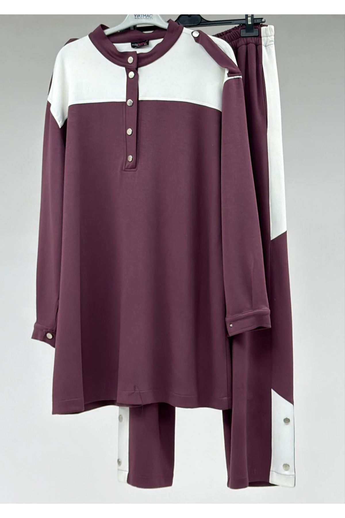 T-57042 Büyük Beden Yarım Patlı Çıtçıtlı Modal Pantolonlu Takım - Lila