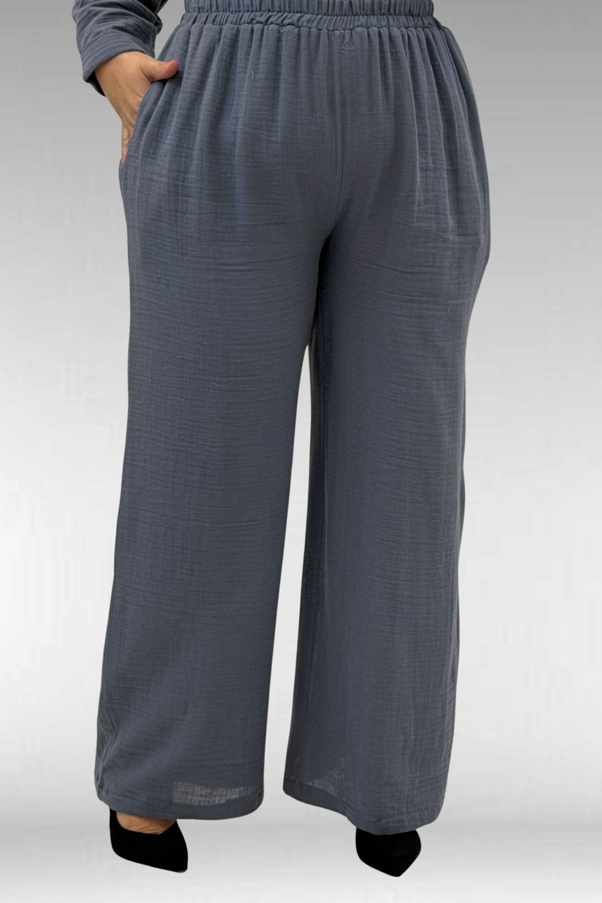 67023 Büyük Beden Önü Pile Detaylı Müslin Pantolonlu Takım - Antrasit