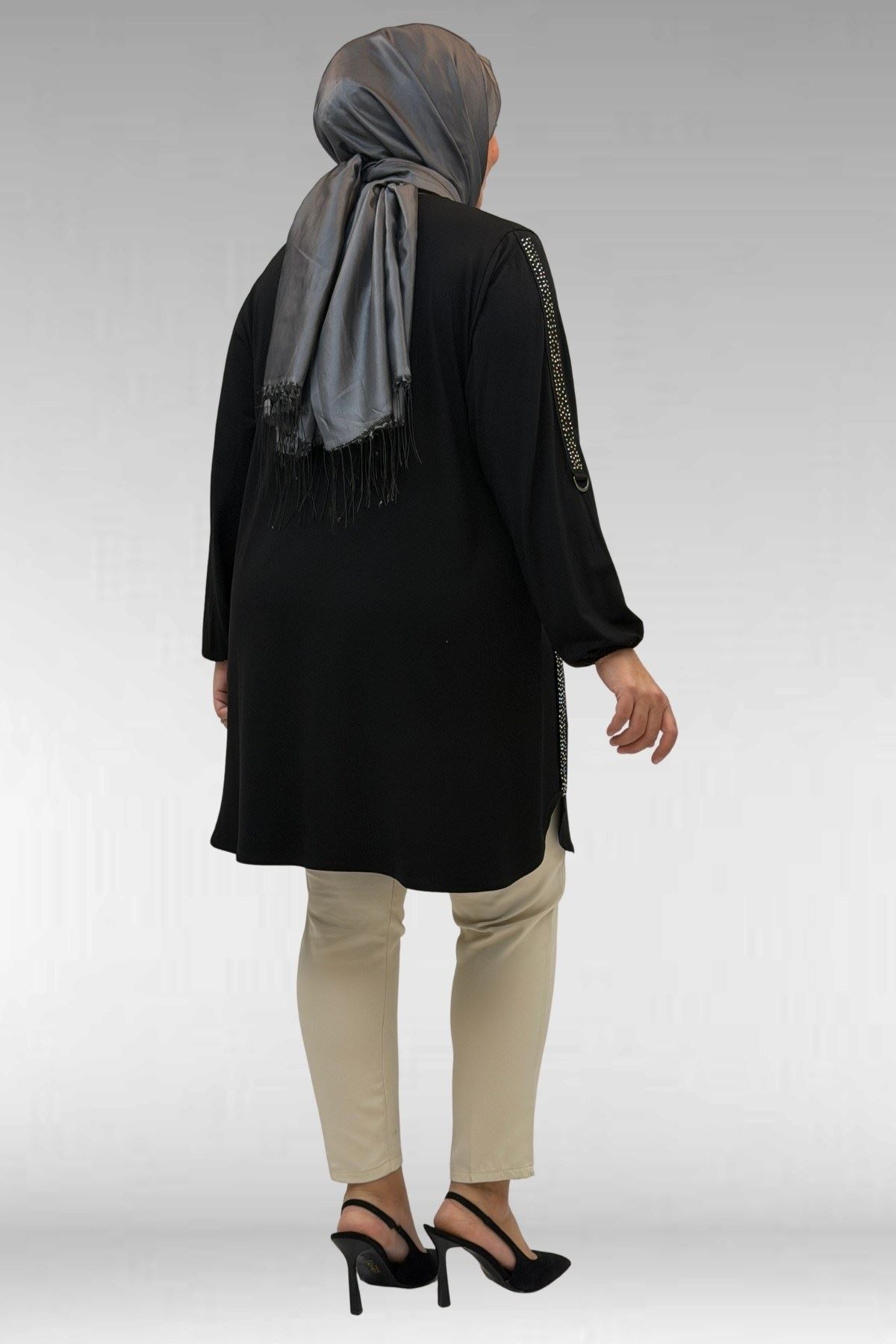 68016 Büyük Beden Yanları Taş Detaylı Penye Tunik - Siyah