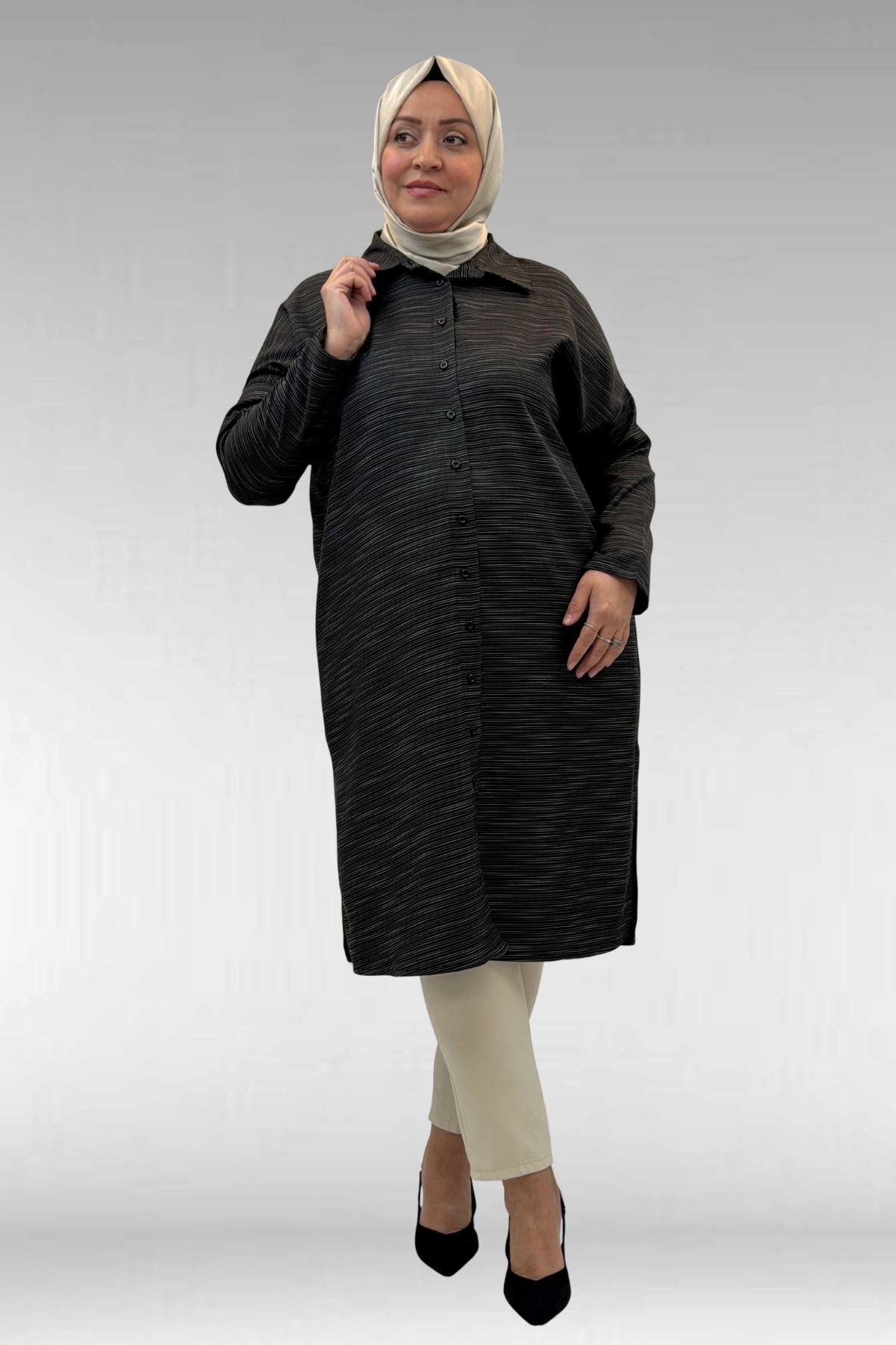 68018 Büyük Beden Düşük Kol Gömlek - Siyah