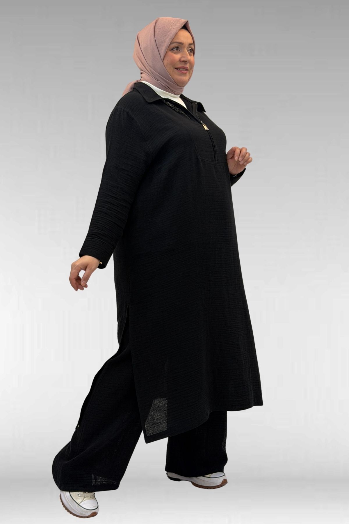 67026 Büyük Beden Erkek Yaka Yarım Fermuarlı Müslin Pantolonlu Takım - Siyah