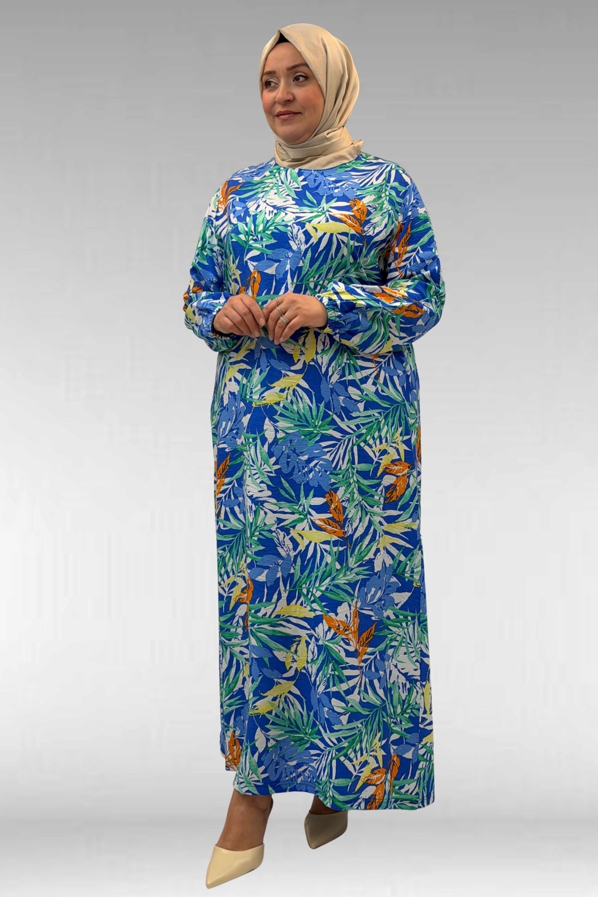 62007 Büyük Beden Kolu Lastikli Elbise - Desenli Saks