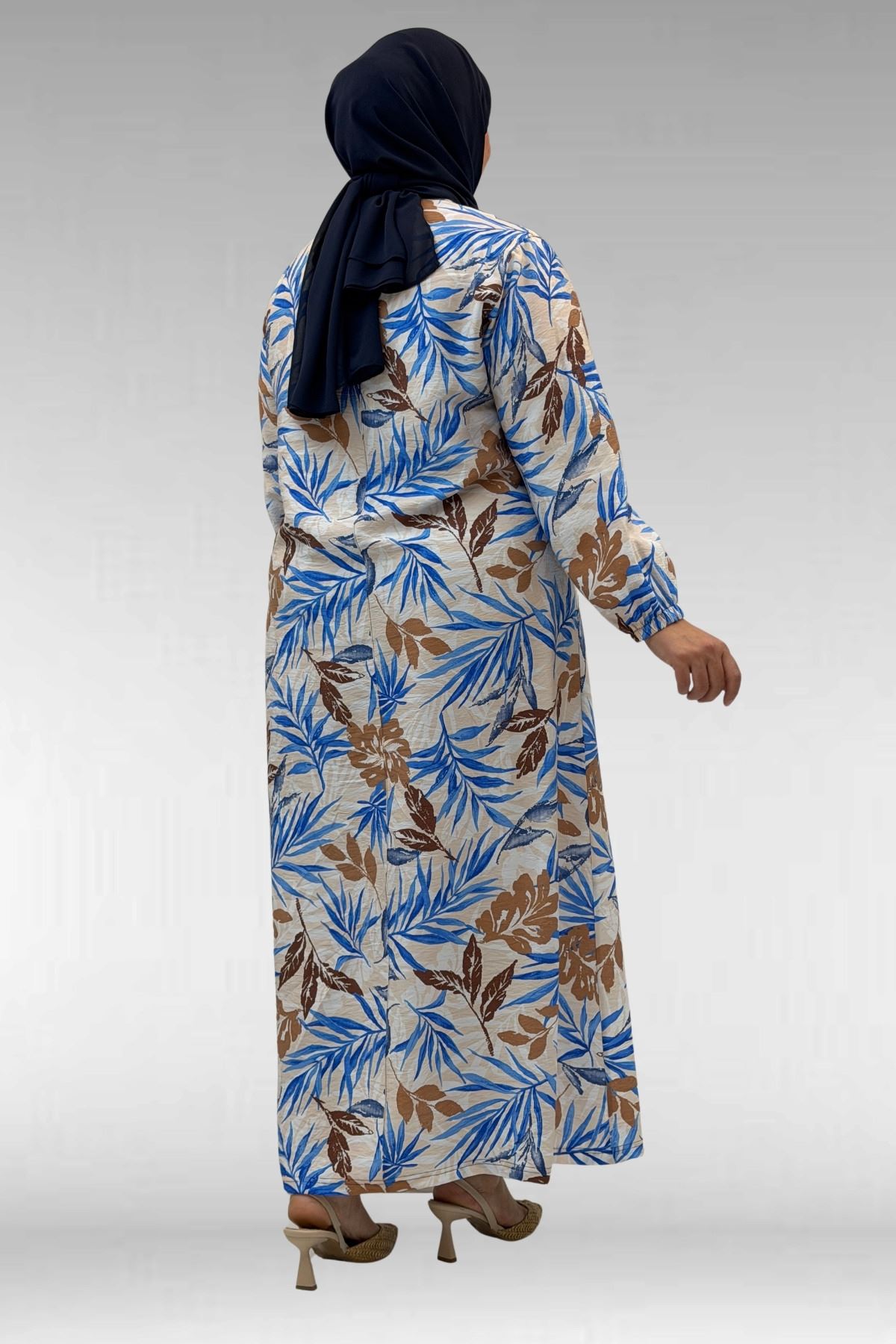 62007 Büyük Beden Kolu Lastikli Elbise - Yaprak Desen Vizon