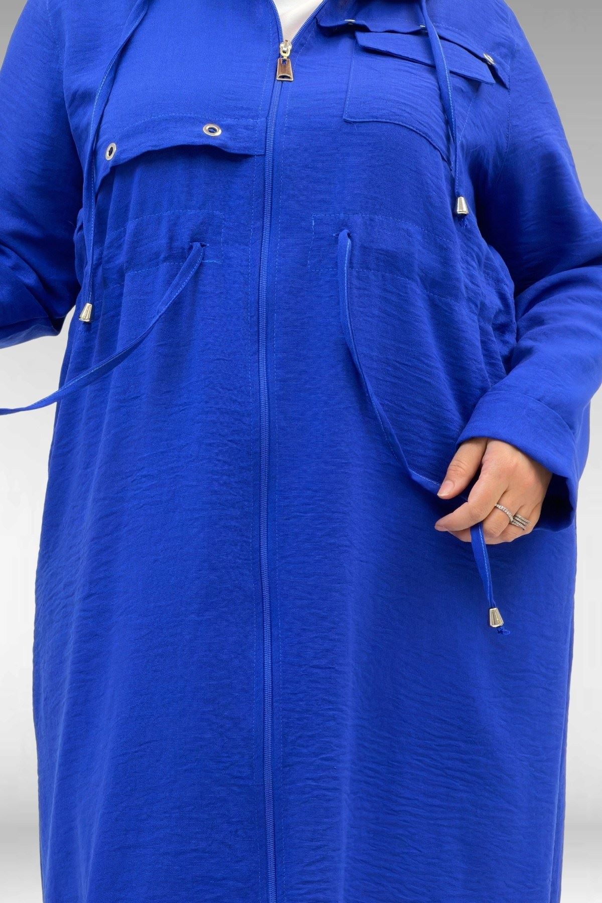 63008 Büyük Beden Kuşgözü Detaylı Keten Kap - Saks