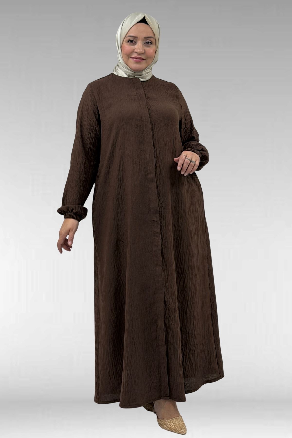 66005 Büyük Beden Patlı Pat Üzerinde Taş Detaylı Ferace - Kahve