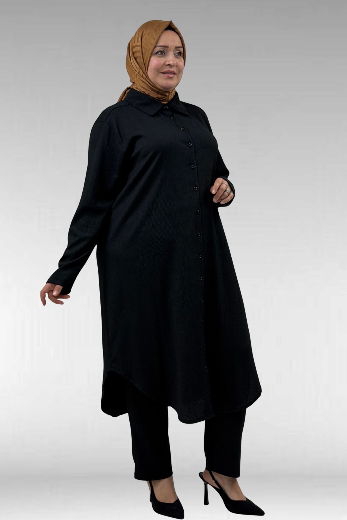 37013 Large Size Buttoned Suit with Wrinkled Trousers-Black