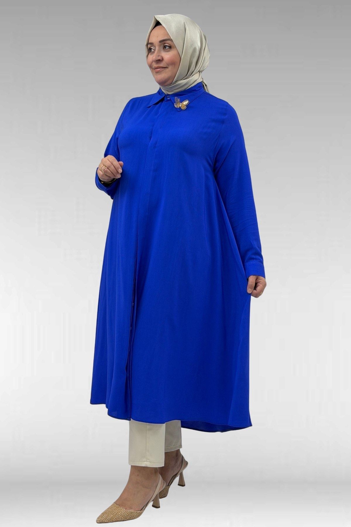 D-68034 Büyük Beden Broş Detaylı Mevlana Gömlek - Saks