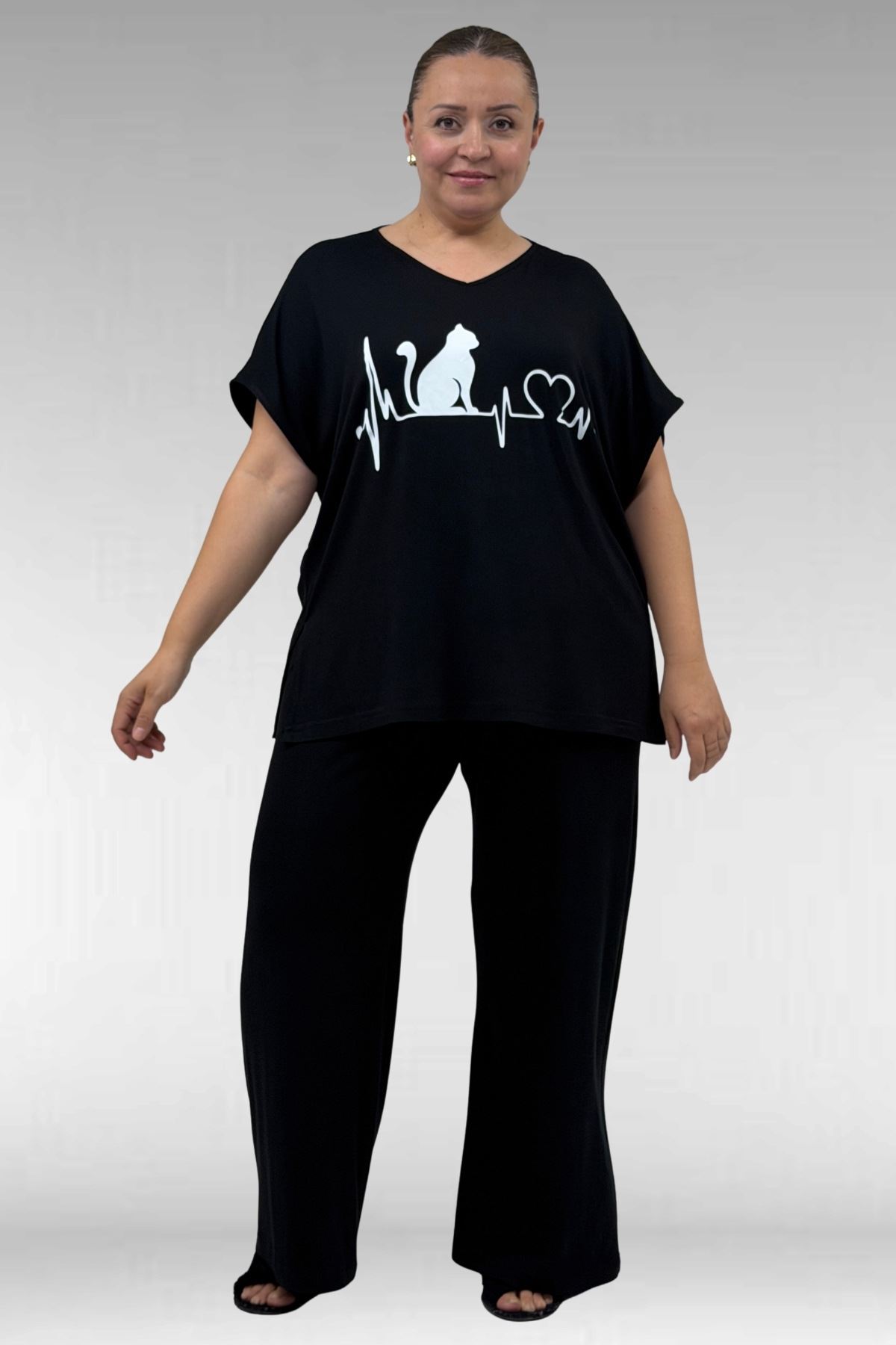 67804 Büyük Beden Yanı Yırtmaçlı Penye Pijama Takımı - Siyah