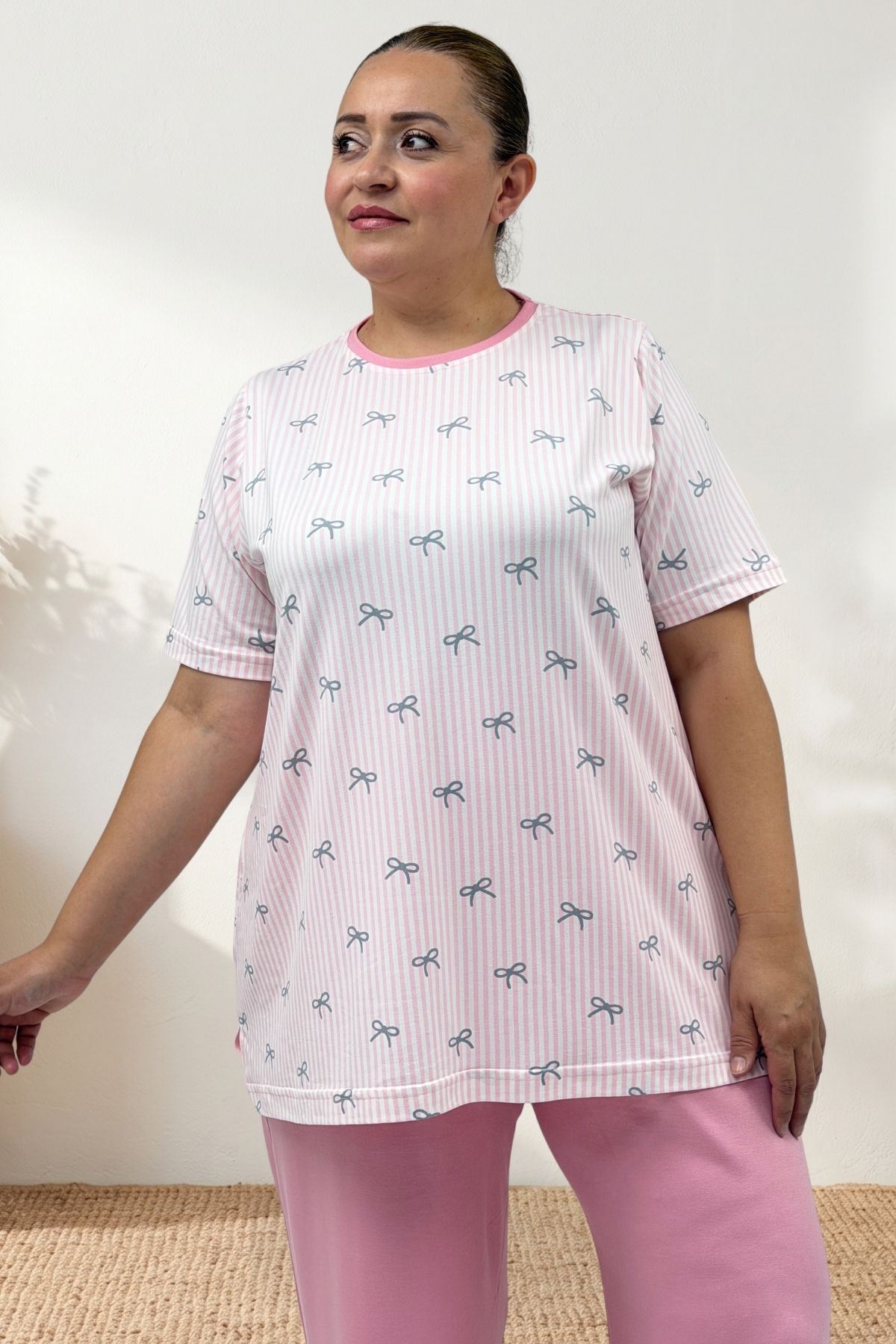 67809 Büyük Beden Üstü Desenli Kombinli Milan-Modal Pijama Takımı - Antrasit Kurdele Desenli