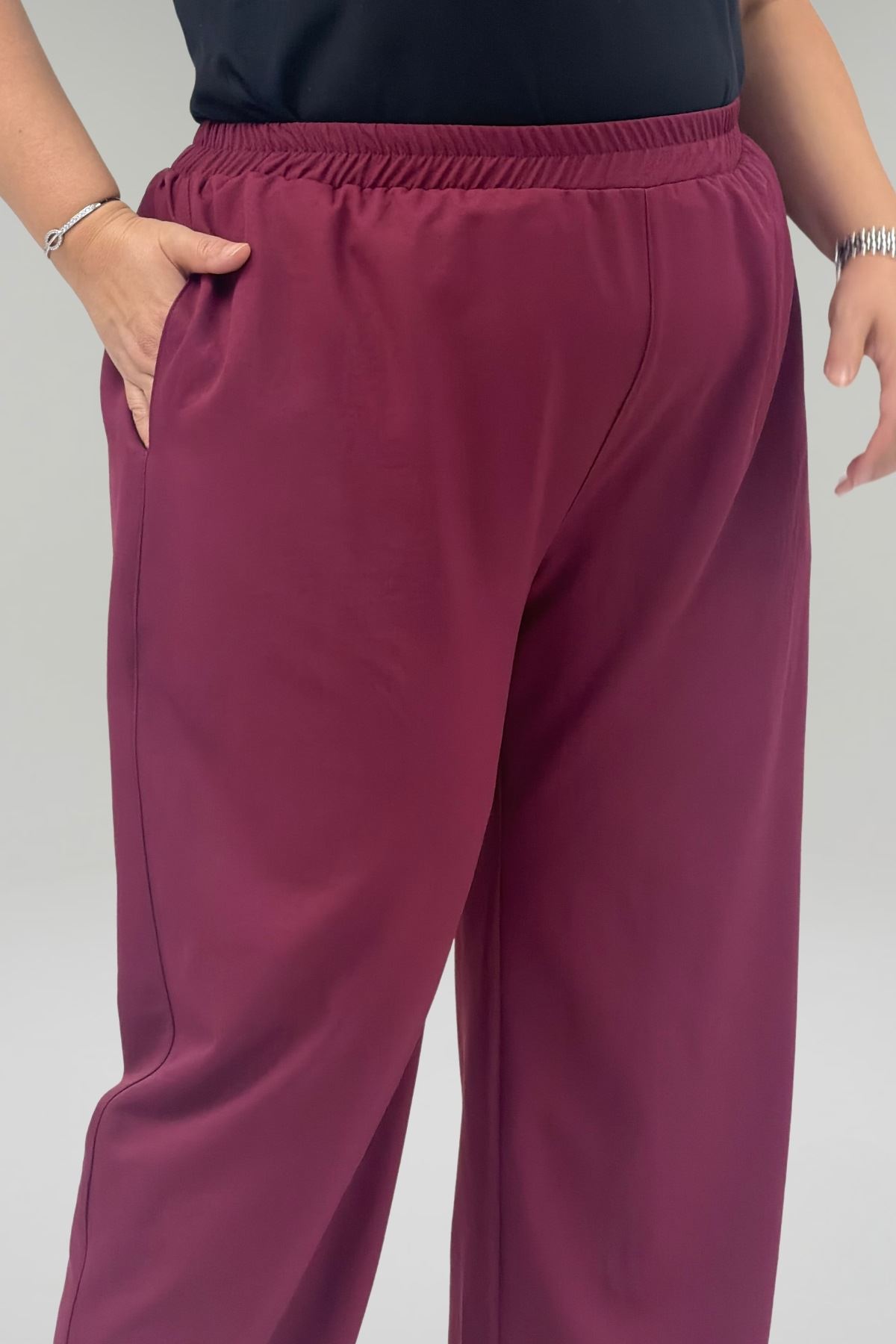 69015 Büyük Beden Bolpaçalı Beli Lastikli Nora Pantolon - Bordo