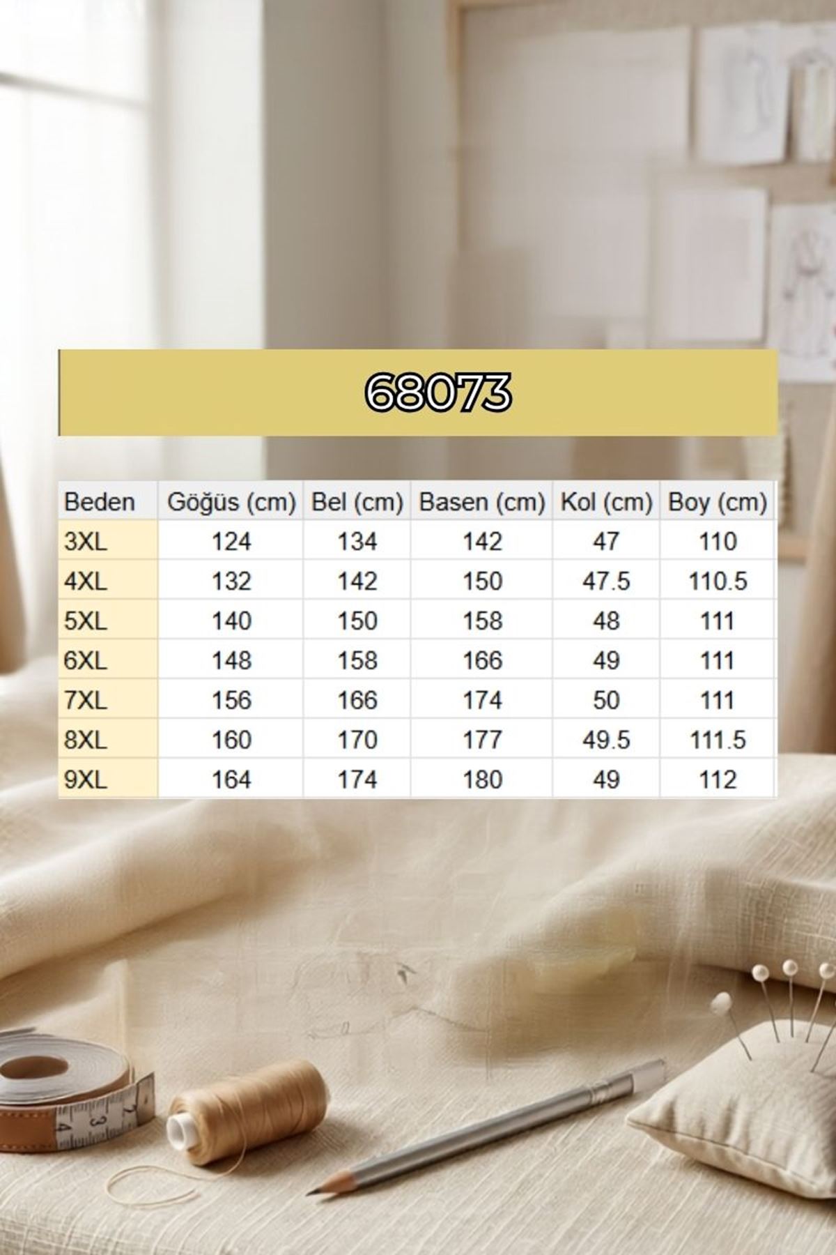 68073 Büyük Beden Yanı Yırtmaçlı Jakar Çilek Gömlek - Lacivert