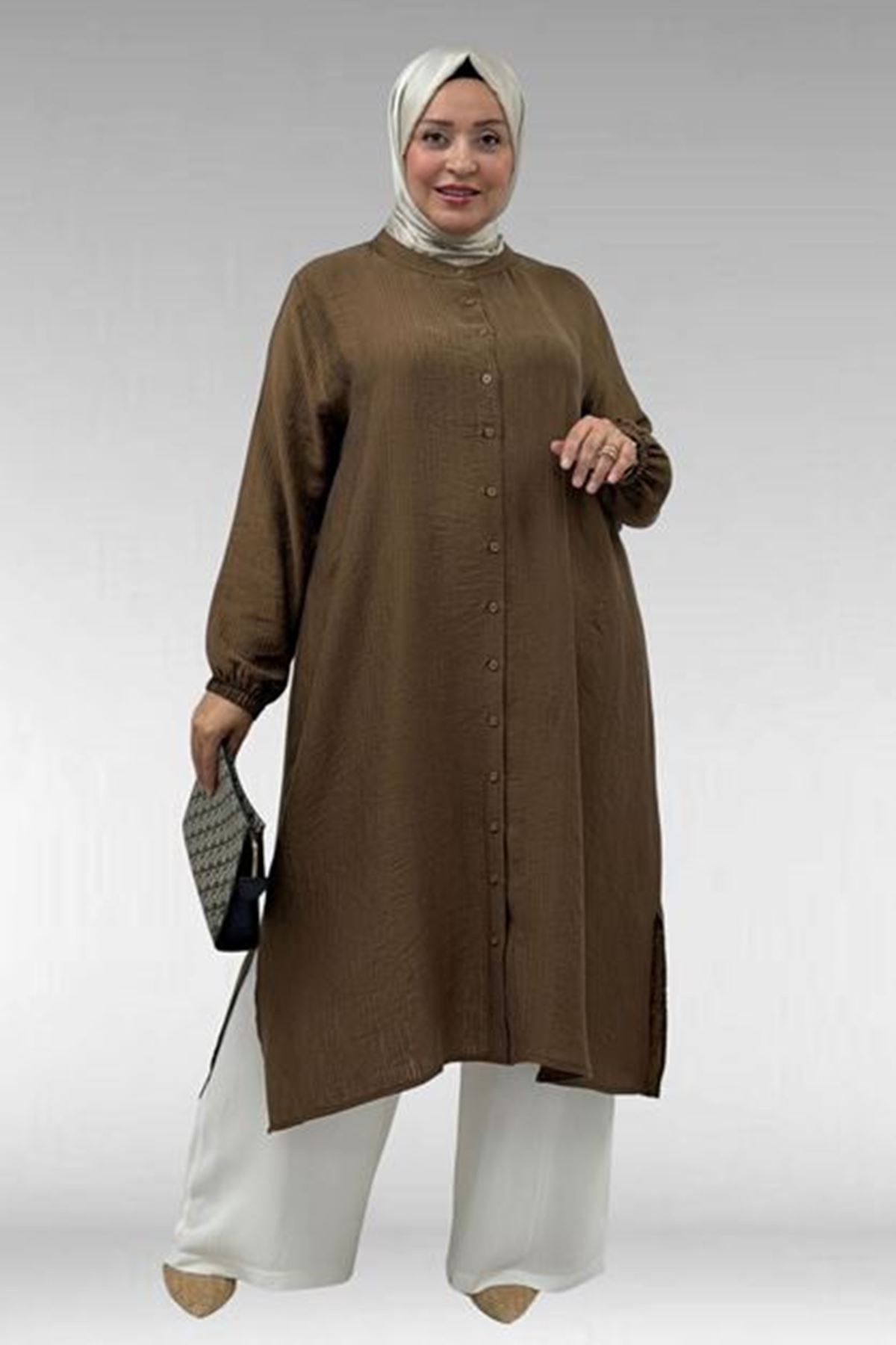 D-68047 Büyük Beden Boydan Düğmeli Double Tensel Tunik - Taba