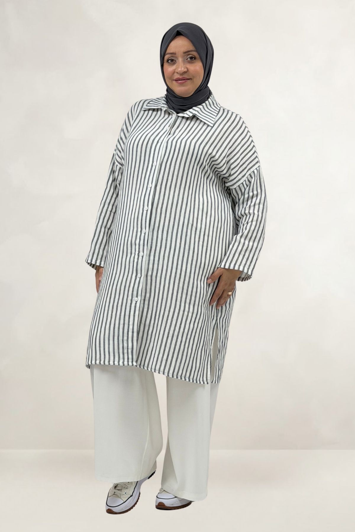 68081 Büyük Beden Düşük Kol Çizgili Müslin Gömlek - Lacivert Çizgili