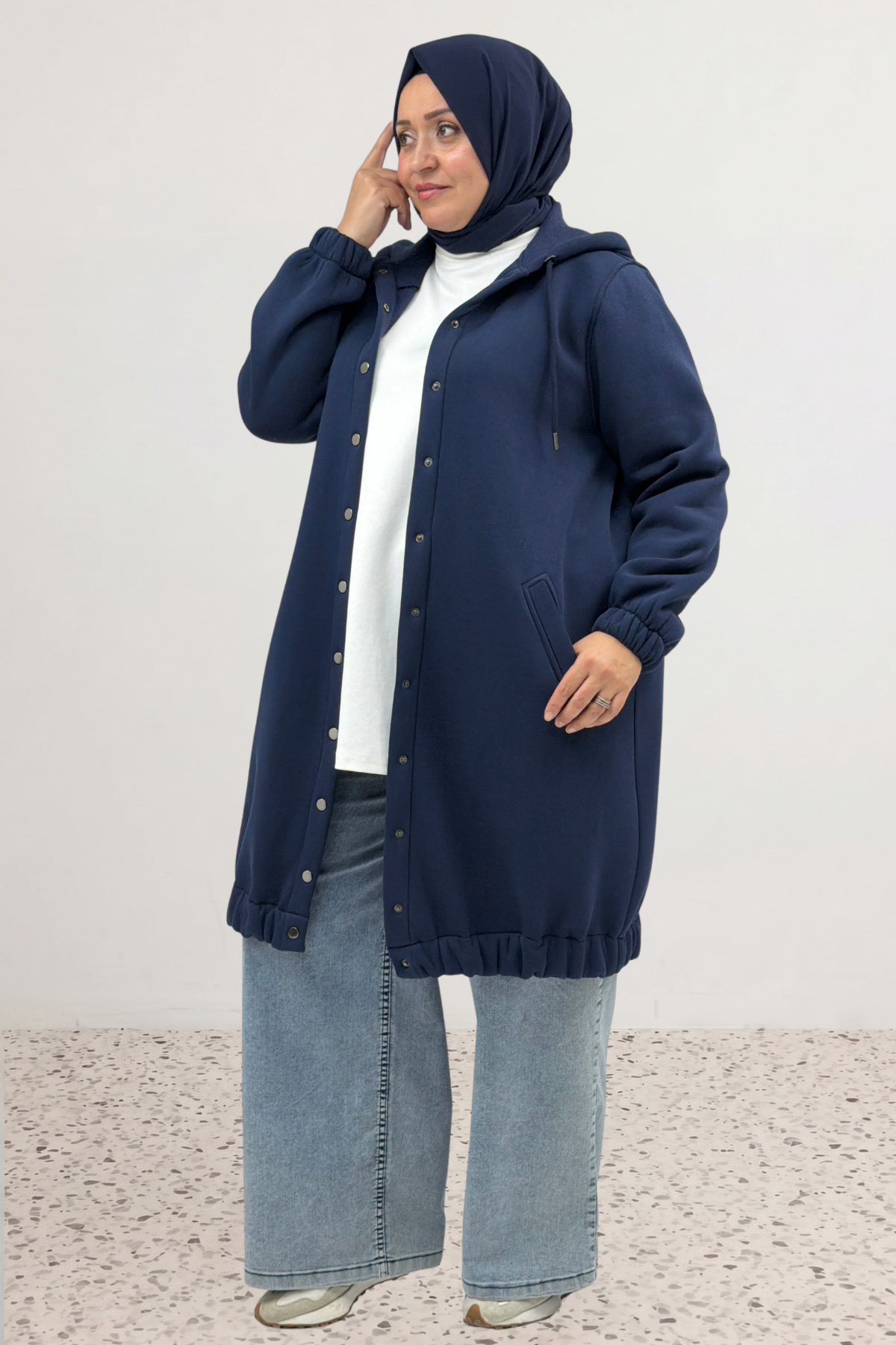 33095 Large Size Three Thread Cap with Snap Fasteners and Six Elastics - Navy Blue