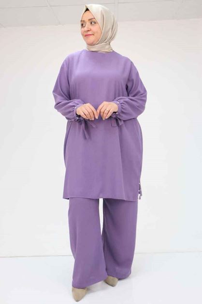 57013 Büyük Beden Kol Manşeti Ve Yırtmacı Taşlı Keten Pantolonlu Takım - Lila