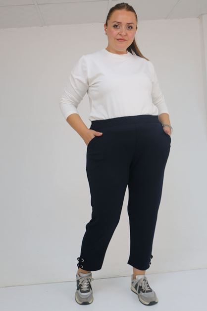 59012 Büyük Beden Paçasında Kuş Gözü Detaylı Modal Pantolon - Lacivert