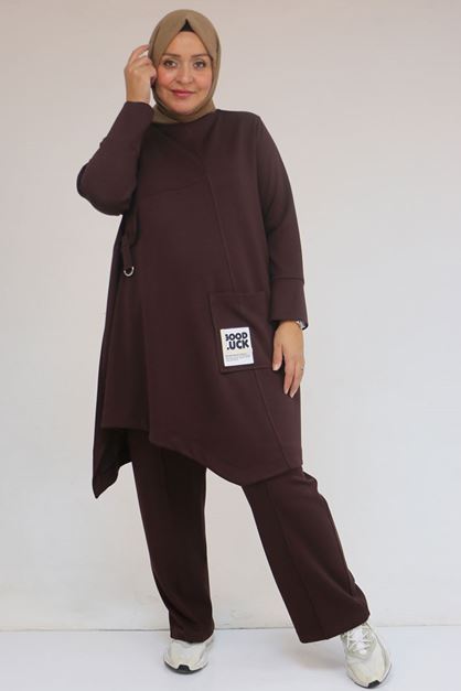 57041 Büyük Beden Cepte Arma Detaylı Modal Pantolonlu Takım - Kahve