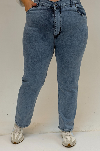 9185-4 Büyük Beden Taşlamalı Boru Paça  Kot Pantolon - Buz Mavi 