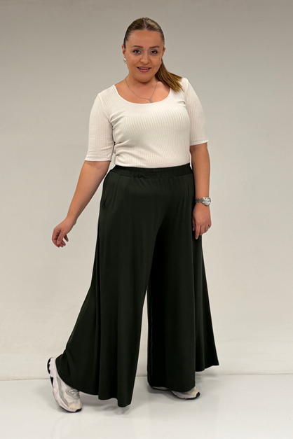 49003 Large Size Combed Cotton Skirt Trousers with Elastic Waist - Emerald