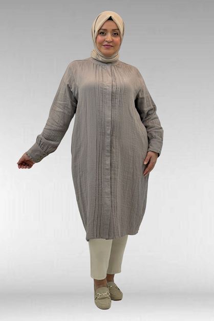 68022 Büyük Beden Boydan Pile Detaylı Müslin Gömlek - Vizon