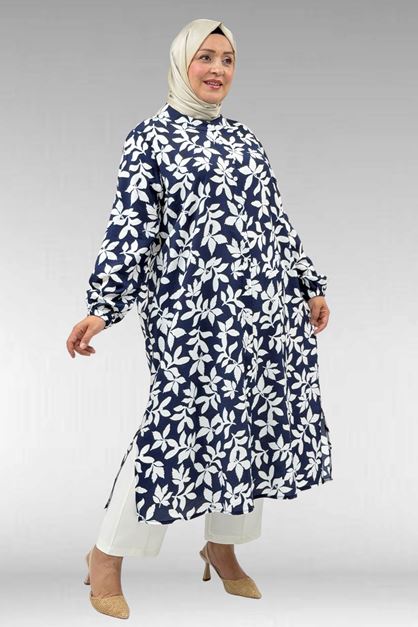 68046 Büyük Beden Hakim Yaka Boydan Düğmeli Mango Tunik - Yaprak Desenli Lacivert