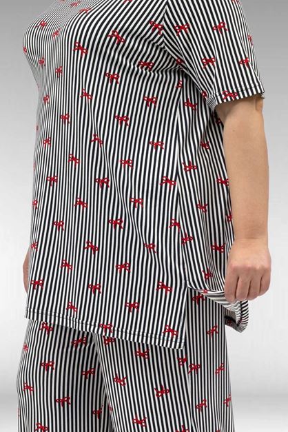 67801 Büyük Beden Kısakol Desenli  Pijama Takımı - Kırmızı Kurdele Desenli