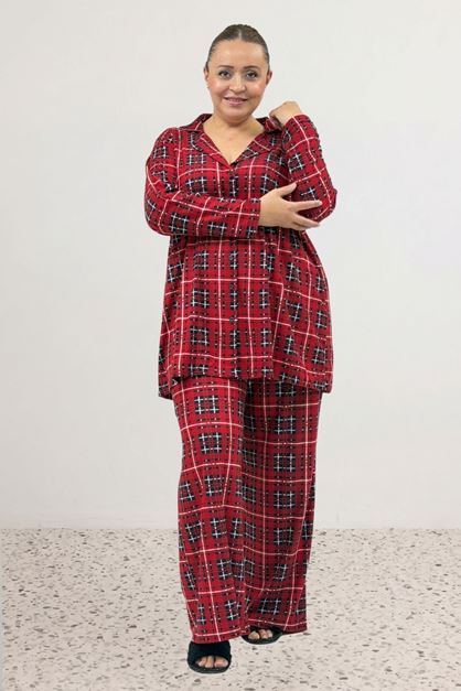 67811 Büyük Beden Boydan Düğmeli Desenli Süet Pijama Takımı - Bordo Kare Desenli